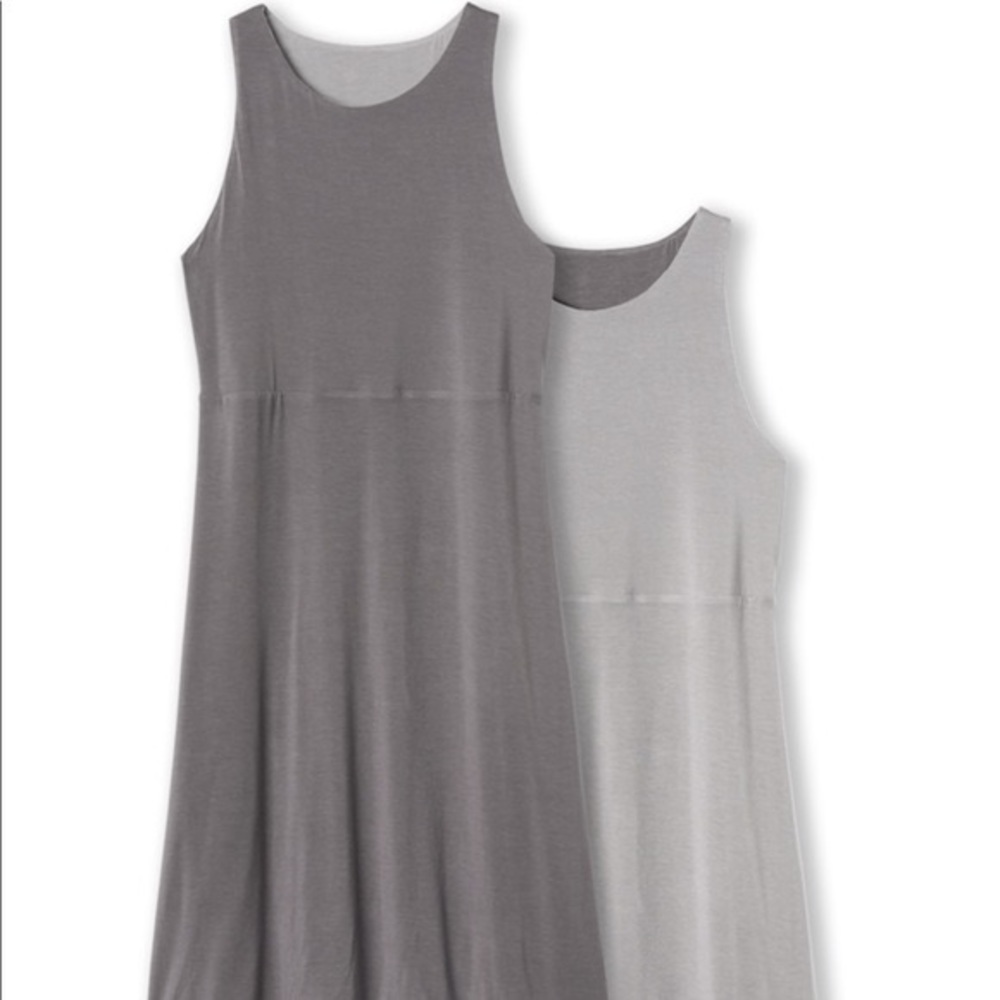 Athleta Reversible Santorini dress, NWT, S, grey